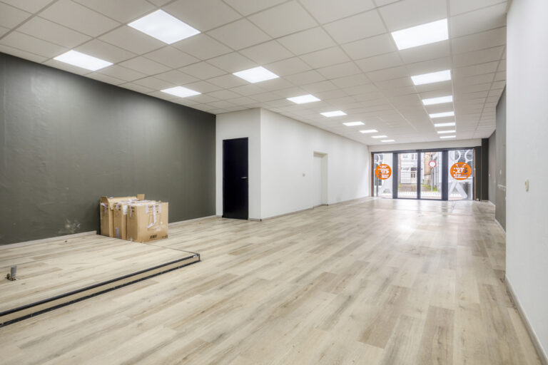 Steenstraat104561ASHulst 12