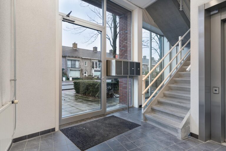 Laan van Limburg 1 – Roosendaal – Foto 8