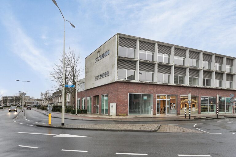 Laan van Limburg 1 โ Roosendaal โ Hoofdfoto