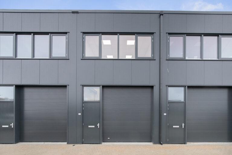 Neon 9q – Oud Gastel – Hoofdfoto